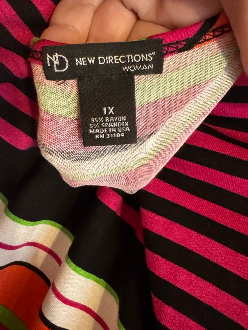 Magenta & Black Striped V-Neck Tunic w/Multicolor Bands PLUS: 1X #14 - Picture 8 of 8